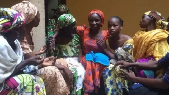 कुछ लड़कियां घर लौट आई हैं