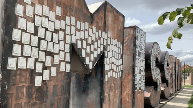 споменик несталима у Грачаници