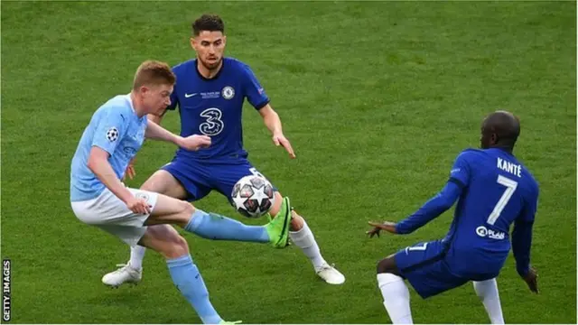 Kevin de Bruyne, Jorginho fi N'Golo Kante xumura Shaampiyoonsi Liigii irratti yeroo taphatan