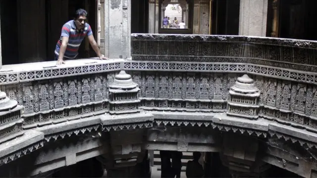 દાદા હરિની વાવની તસવીર