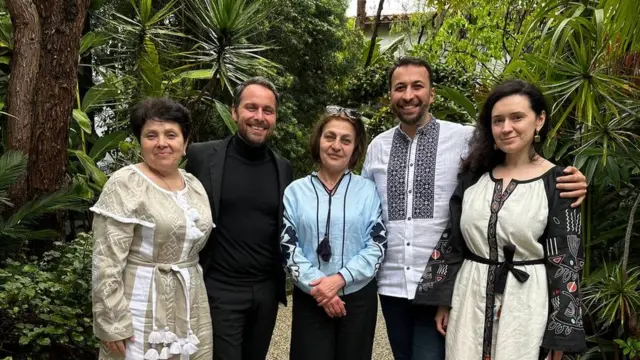 Команда "Дома из осколков"