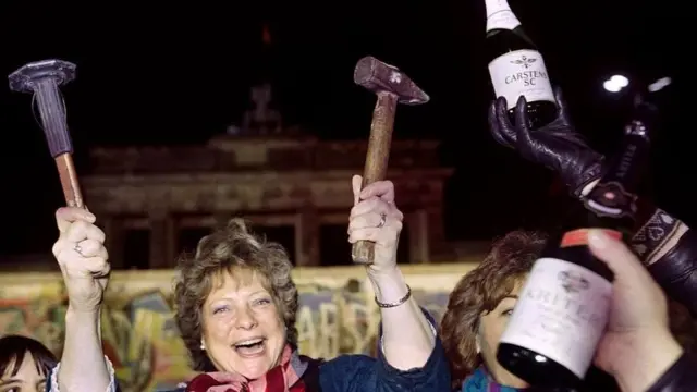 अमेरिका, ट्रंप.