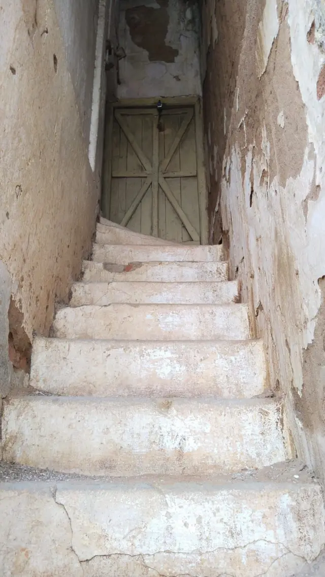 देसाईगंज पोलीस ठाण्यात मथुरावर बलात्कार झाला होता.