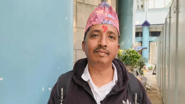 दीपक परियार