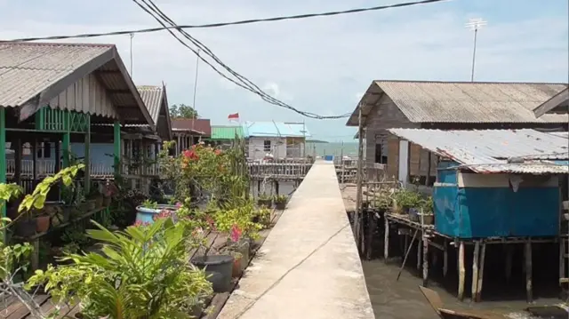 Rempang: Masyarakat Masih 'cemas' Meski Pengosongan Pulau Ditunda ...