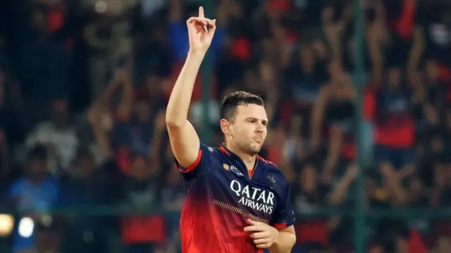 આઈ.પી.એલ. 2025, આરસીબી રૉયલ ચેલેન્જર્સ બૅંગ્લુરુ તથા પંજાબ કિંગ વચ્ચે ફાઇનલ, મુંબઇ ઇન્ડિયન તથા ગુજરાત ટાઇટન્સ બીજી ક્વોલિફાયર, અમદાવાદમાં ફાઈનલ, રવિવારે બીજી ક્વૉલિફાયર