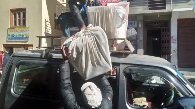 मतपत्र ढुवानी