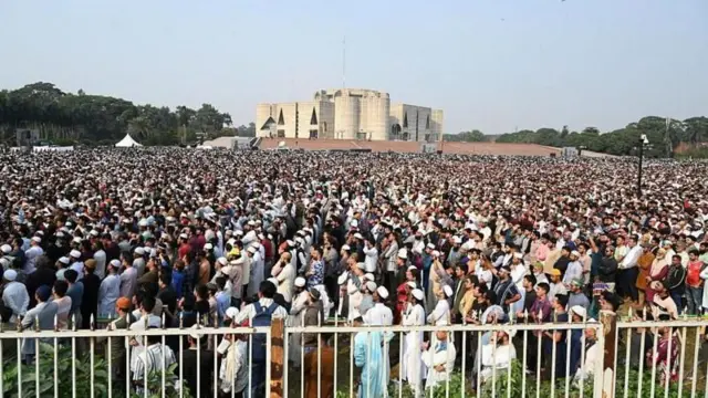 బంగ్లాదేశ్, ఢాకా, ఉస్మాన్ హాదీ, ఇంక్విలాబ్ మంచ్