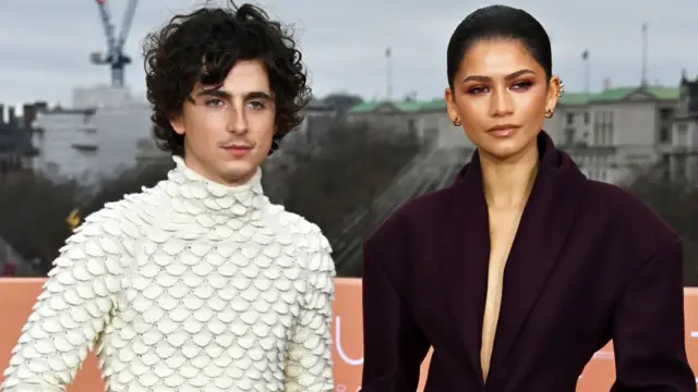 Timothée Chalamet (E) e Zendaya comparecem à sessãobônus de 5 reais no cadastrofotosbônus de 5 reais no cadastroLondres para Dune: Part Two no IET Londonbônus de 5 reais no cadastro14bônus de 5 reais no cadastrofevereiro. Chalamet está usando uma polobônus de 5 reais no cadastrogola creme coberta com formasbônus de 5 reais no cadastromeio disco, enquanto Zandaya está usando uma jaqueta preta oversized com um profundo decotebônus de 5 reais no cadastroV.