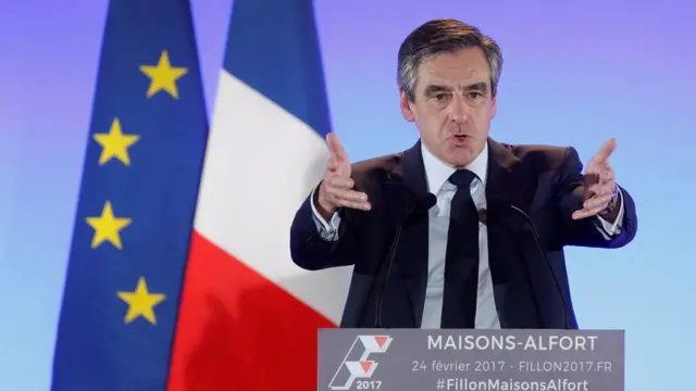 Cựu thủ tướng François Fillon tại một buổi vận động tranh cử ở Maisons-Alfort, gần Paris tháng Hai 2017