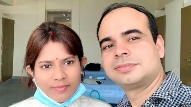 आशिष यादव आणि नेहा