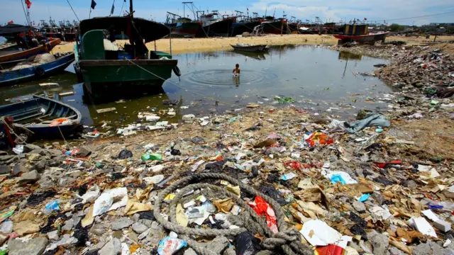 दक्षिणी चीन सागर