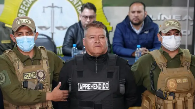 የአሁኑን መፈንቅለ መንግሥት በማስነሳት የታሰሩት ጄነራል ሁዋን ጆሴ ዙኒጋ 