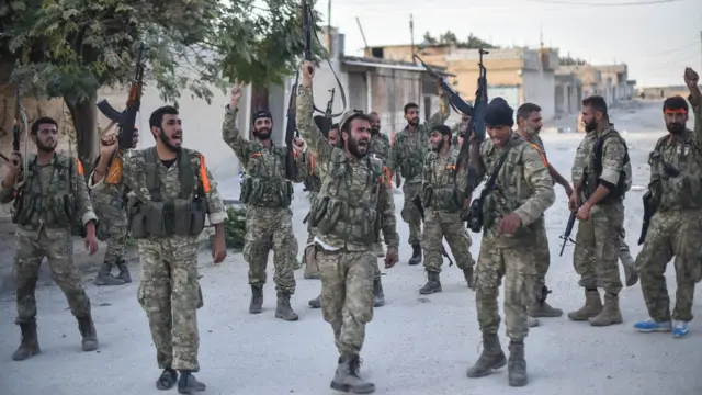 Resulayn'daki Milli Ordu mensupları