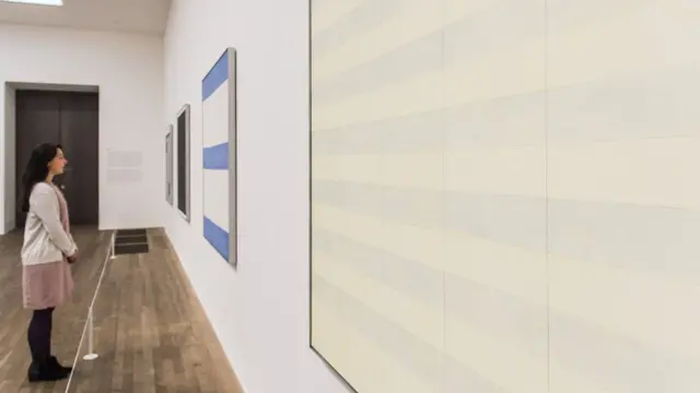 Agnes Martin exhibition, Tate Modern, 2015