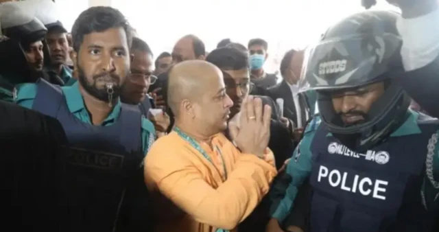 ਚਿਨਮਯ ਕ੍ਰਿਸ਼ਨ ਦਾਸ ਦੀ ਗ੍ਰਿਫ਼ਤਾਰੀ ਨੂੰ ਲੈ ਕੇ ਕਈ ਥਾਵਾਂ ’ਤੇ ਵਿਰੋਧ ਪ੍ਰਦਰਸ਼ਨ ਹੋਏ ਸਨ