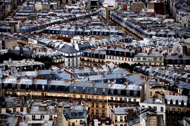 पेरिस की गलियों के नजारे