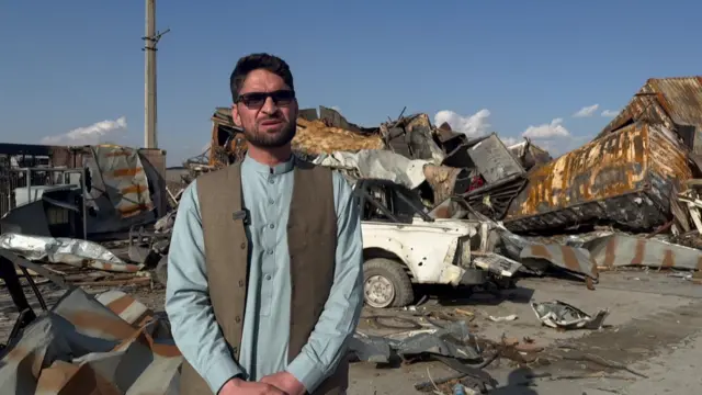 رنځورپال نظر محمد له لسو کلونو د روږدو د درملنې په دې مرکز کې کار کوي