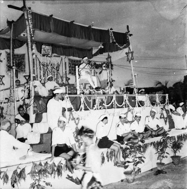 ભાવનગર, ગુજરાત, 1961નું કૉંગ્રેસ અધિવેશન, ગુજરાતમાં કૉંગ્રેસનું અધિવેશન, ભારતીય રાષ્ટ્રીય કૉંગ્રેસ, જવાહરલાલ નેહરુ, બળવંતરાય મહેતા, મહારાજા કૃષ્ણકુમારસિંહ, ગુજરાતનું રાજકારણ, બીબીસી ગુજરાતી