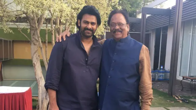 సినీ నటుడు ప్రభాస్‌కు కృష్ణంరాజు పెదనాన్న