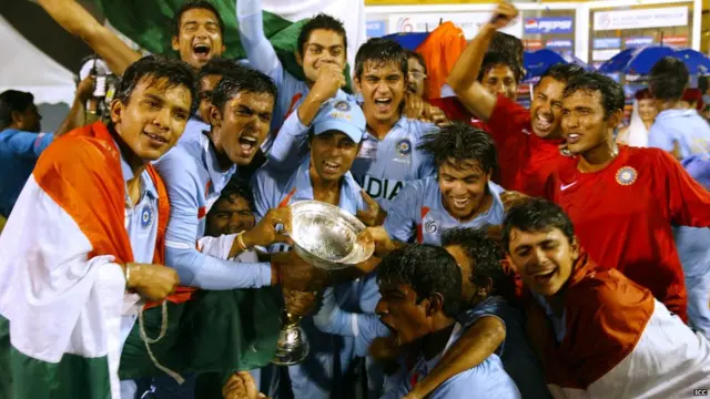 2008 දී යොවුන් ජගත් කුසලානය දිනාගත් විරාත් කෝලිගේ නායකත්වයෙන් යුත් ඉන්දීය කණ්ඩායම