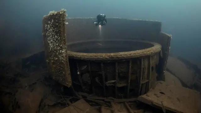 英國超級無畏艦皇家海軍果敢號（Super Dreadnought HMS Audacious）是英軍在一戰中失去的首艘戰艦。