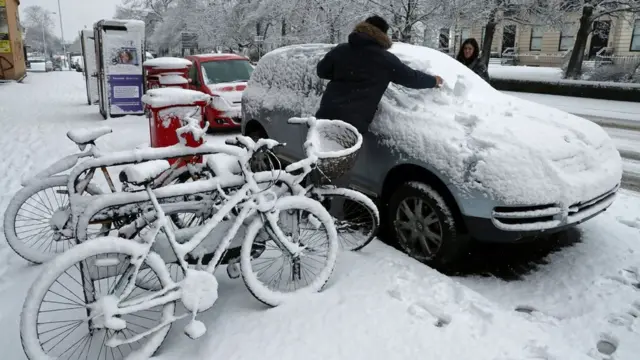 Inggris,salju, cuaca