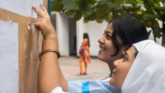 দেশের শিক্ষা ব্যবস্থায় আমূল সংস্কারের কথা বলছেন বিশেষজ্ঞরা 