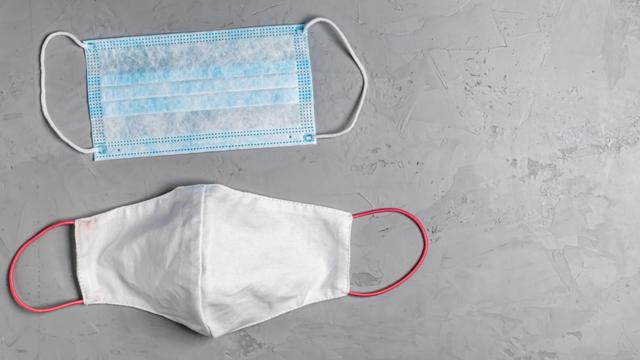 mascarahacker pokerstarstecido e mascara cirúrgica