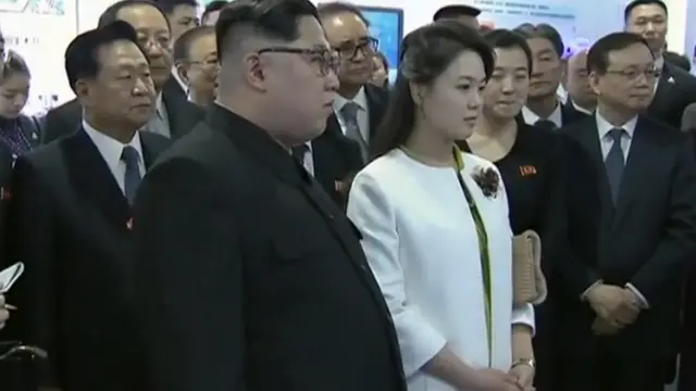 김 위원장이 정상회담을 갖거나 외국을 방문한 것은 2012년 4월 권력을 잡은 뒤 처음이다