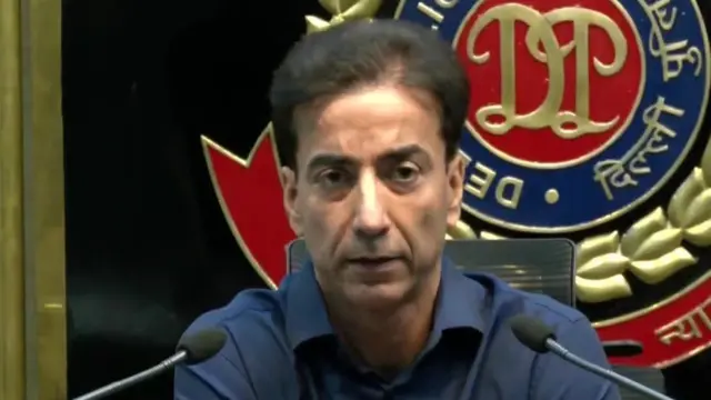 ਦਿੱਲੀ ਪੁਲਿਸ ਦੇ ਸਪੈਸ਼ਲ ਸੈੱਲ ਦੇ ਅਧਿਕਾਰੀ ਹਰਗੋਬਿੰਦਰ ਸਿੰਘ ਧਾਲੀਵਾਲ ਨੇ ਕਿਹਾ ਕਿ ਲਾਰੈਂਸ ਬਿਸ਼ਨੋਈ ਹੀ ਸਿੱਧੂ ਮੂਸੇਵਾਲਾ ਕਤਲ ਕੇਸ ਦਾ ਮਾਸਟਰਮਾਈਂਡ ਹੈ।