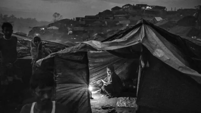 Teendho ay ku jiraan qaxootiga Rohingya