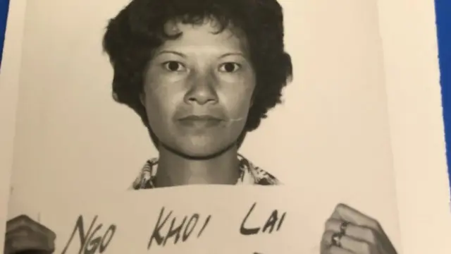 吴喜来在香港的难民登记照。