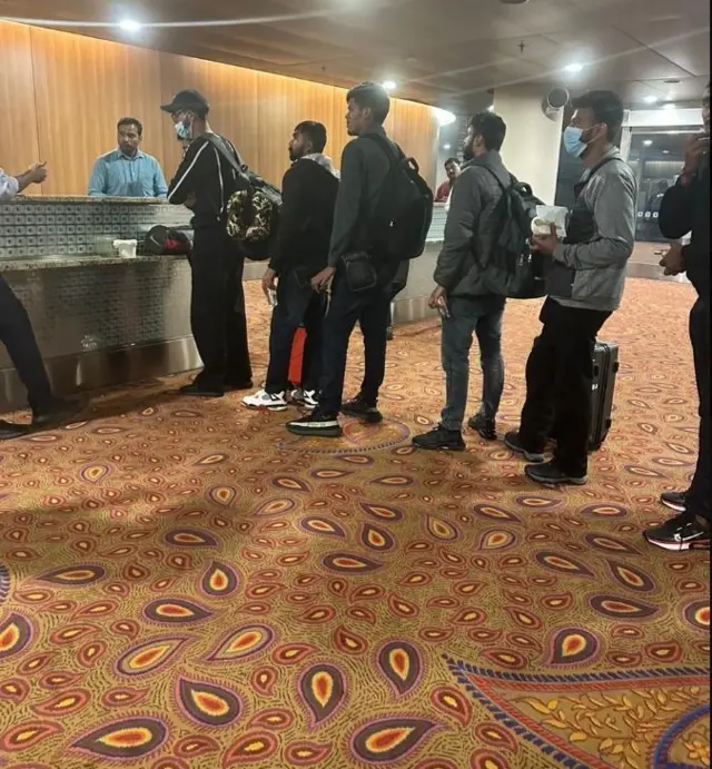 માનવતસ્કરી ફ્રાન્સ ગુજરાત ભારત મુંબઈ