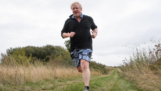 Boris Johnson corriendo