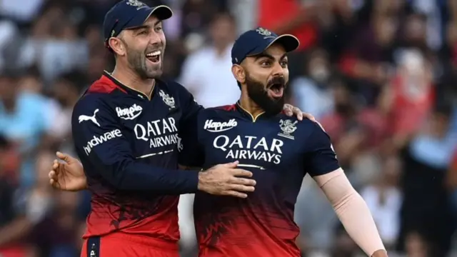 આરસીબીની ટીમ તરફથી જ વિરાટ સિવાય મૅક્સવેલે પણ ઘણી મૅચોમાં સારું પ્રદર્શન કર્યું