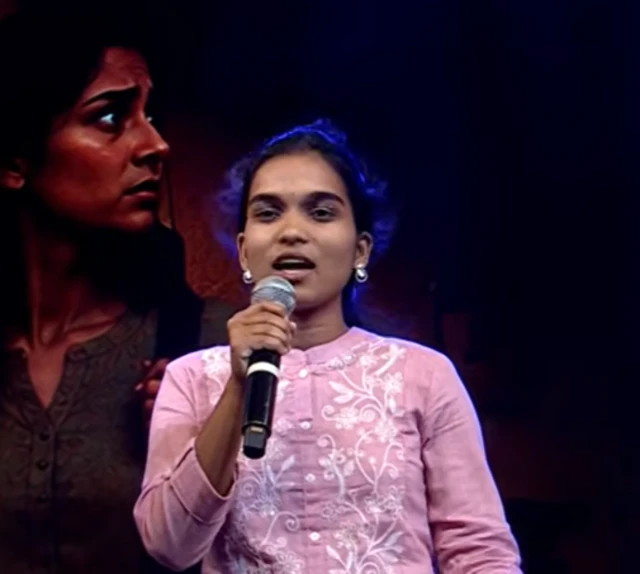 "राहुलजी, मला सकाळपासून ताप आहे. पण, मला सांगायची मुख्य गोष्ट अशी आहे की, मांजरीमध्ये गेल्या दहा दिवसांपासून आदिवासी मुलांचं आमरण उपोषण सुरू आहे," असं म्हणत निशा साबळेनं राहुल गांधींशी संवाद केला.