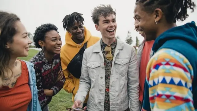 شما دی ان ای تنها نیمی از اجداد ۱۱ نسل پیش از خودتان را حمل میکنید