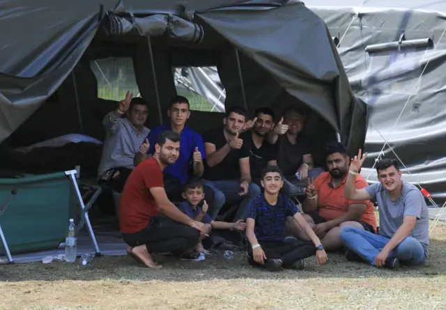 دولت لیتوانی دهها مهاجر تازه وارد به این کشور را با استناد به قوانین مهاجرتی این کشور، برگردانده است.