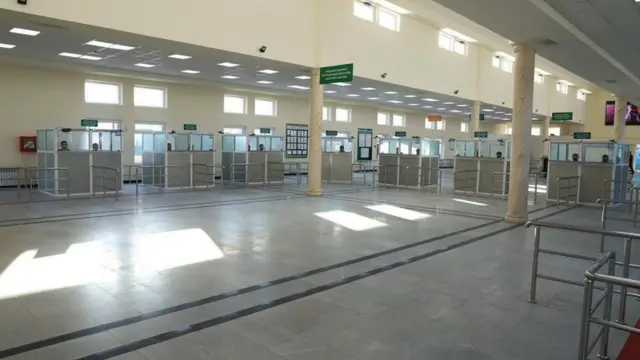 Ғишткўприк. Ўзбекистон чегара назорат пункти