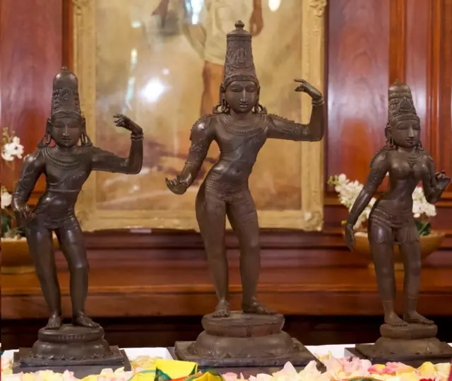 hindu god idols stolen from tamil nadu rescued in london