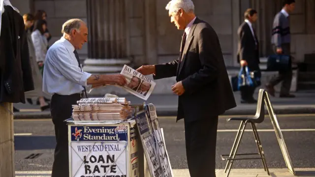 İngiltere'de Kara Çarşamba manşetiyle çıkan gazeteler