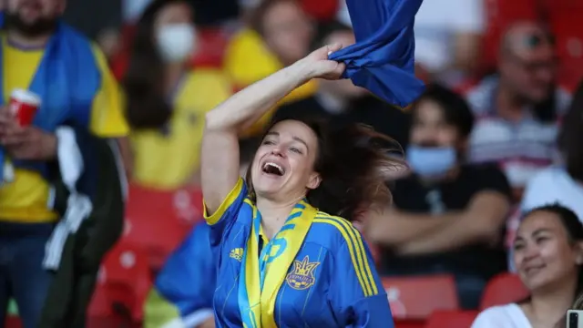 Вболівальниця