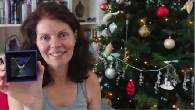 মনিক অ্যালেন