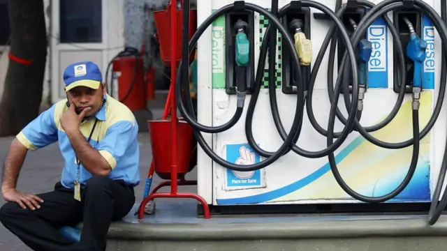 पेट्रोल, डीज़ल