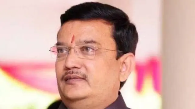 वसंत खंडेलवाल