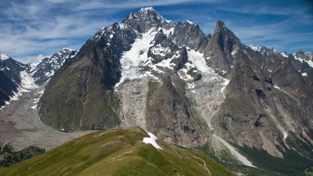 массив монблан