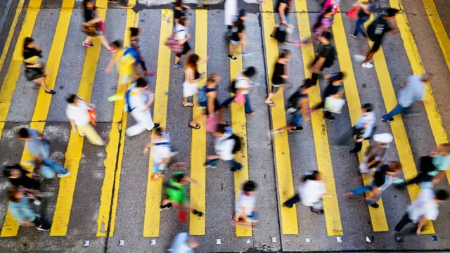 Gente caminando