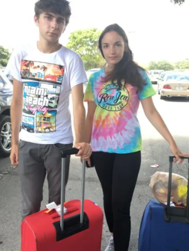 Stacie Brzhezinskaia y Sasha Ilinshenkov