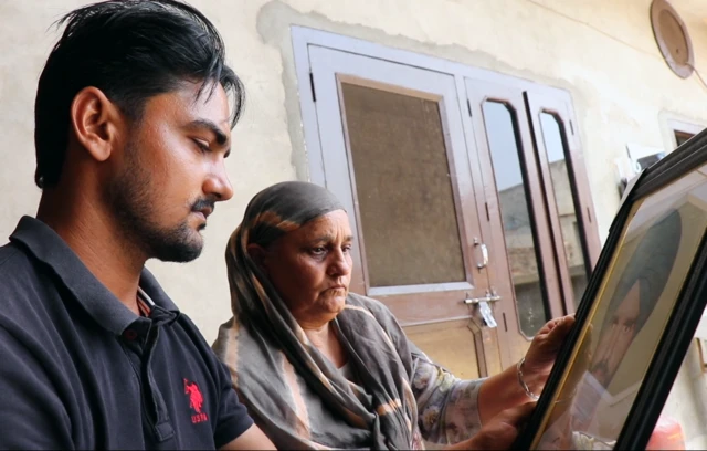 ਸ਼ਿੰਦਰਪਾਲ ਕੌਰ ਤੇ ਉਨ੍ਹਾਂ ਦਾ ਪੁੱਤਰ ਲਵਦੀਪ ਸਿੰਘ